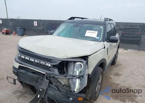 2024 Ford Bronco Sport Badlands z USA, uszkodzony, nr VIN 3FMCR9D9XRRE20437